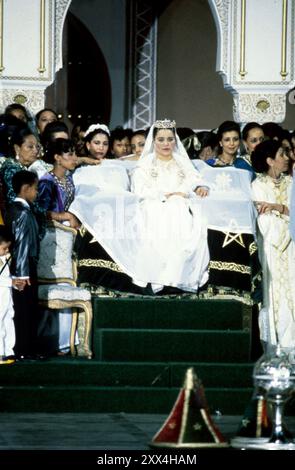 7 giugno 1987 Rabat Archivio Storico Olycom/LaPresse Asma del Marocco (Rabat, 29 settembre 1965), è una principessa marocchina. Nella Foto : Alcune fase del matrimonio della Sua Altezza Reale Asma del Marocco figlia di re Hassan II con Khalid Bouchentouf dans la photo : quelques phases du mariage de son Altesse Royale Asma du Maroc fille du roi Hassan II avec Khalid Bouchentouf Banque D'Images