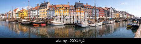 Le célèbre front de mer de Nyhavn, Copenahgen, Danemark Banque D'Images