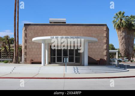 Council Chambers, Hôtel de ville de Palm Springs, Palm Springs, Californie Banque D'Images