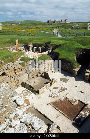 Maison néolithique, Skara Brae reste du village néolithique par Sandwick, West Mainland Orkney, Orcades, août Banque D'Images