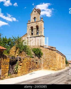 Église Santiago à El Ganso. León, Castilla y León, Espagne. Banque D'Images