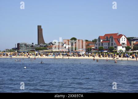 Europe, Allemagne, Schleswig Holstein, Kiel, fjord de Kiel, mer Baltique, Laboe, plage et Mémorial naval, Europe Banque D'Images