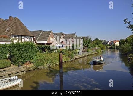 Europe, Allemagne, basse-Saxe, Altes Land près de Hambourg, région métropolitaine de Hambourg, Jork-Estebruegge, Este, affluent de l'Elbe, Tuckerboot, Europe Banque D'Images