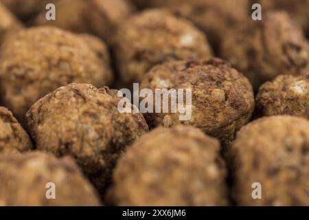 Portion de boulettes de viande en gros plan détaillé, mise au point sélective Banque D'Images