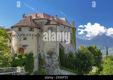 Château de Schenna près de Meran, le Tyrol du Sud Banque D'Images