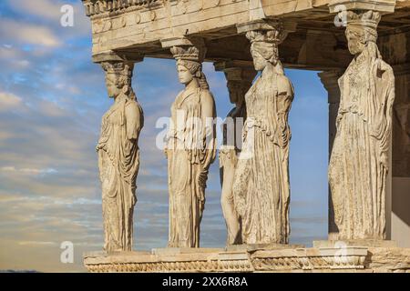 Célèbre Erechtheum ou Temple d'Athéna Polias sur le site de l'acropole Banque D'Images