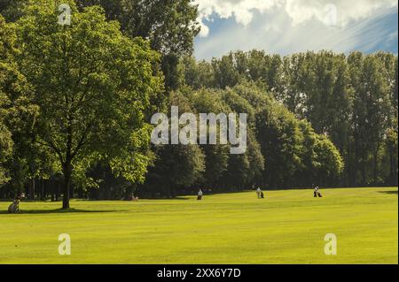 Parcours de golf du château de Myllendonk au soleil Banque D'Images