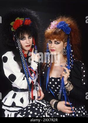 Strawberry Switchblade, à gauche Rose McDowall (à gauche) et Jill Bryson Banque D'Images