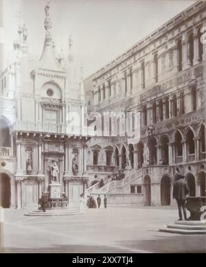 Venise 1908 - Collection de photos du Grand Tour familial en sépia Banque D'Images