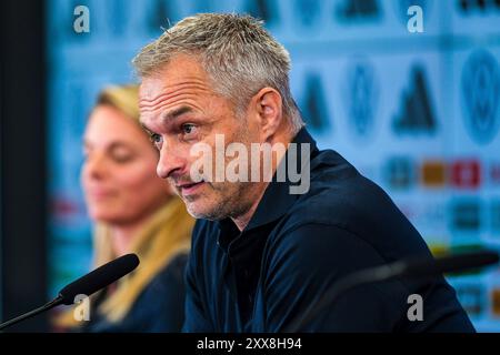 Francfort, Deutschland. 23 août 2024. Christian Wueck (Deutschland, entraîneur), GER, Pressekonferenz zur Vorstellung des neuen Bundestrainers der Frauen Fussball Nationalmannschaft, Francfort, 23.08.2024. Foto : Eibner-Pressefoto/Florian Wiegand crédit : dpa/Alamy Live News Banque D'Images