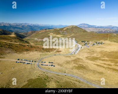 France, Ariège, Ascou, Col des Pailhères (2001 m) sur la route départementale D25 de Mijanès à Ascou (vue aérienne) Banque D'Images