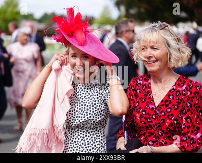 Courses hippiques pendant le troisième jour du Sky Bet Ebor Festival à l'hippodrome de York. Date de la photo : vendredi 23 août 2024. Banque D'Images