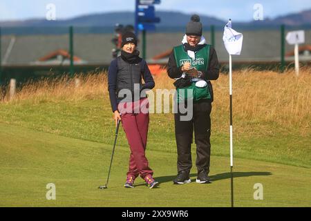 23 août 2024 ; Old course à St Andrews, St Andrews, Fife, Écosse ; AIG Womens Open Golf, Round 2 ; Nelly Korda des États-Unis sur le deuxième green de l'Old course, St Andrews Links lors du deuxième tour de l'AIG Women's Open Banque D'Images