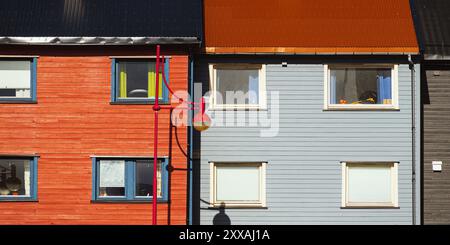 Vue du village de Honningsvag, île de Mageroya, Nordkapp, Norvège Banque D'Images