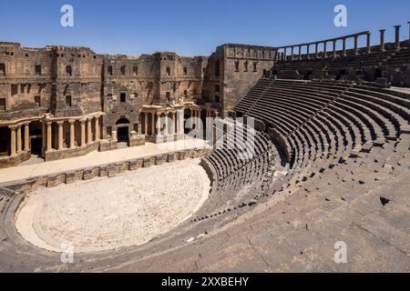 Le théâtre romain de Bosra dans le district de Dar'a dans le sud-ouest de la Syrie. Banque D'Images