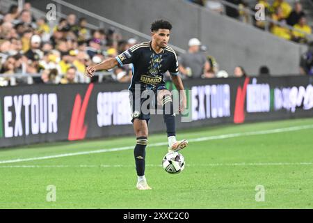 21 août 2024 : le défenseur de l'Union de Philadelphie Nathan Harriel (26 ans) gère le ballon contre l'équipage de Columbus en demi-finale de la Coupe des ligues à Columbus, Ohio. Brent Clark/Cal Sport Media Banque D'Images