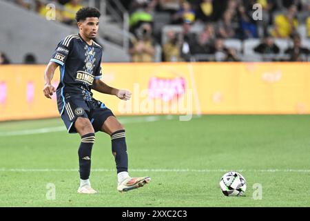 21 août 2024 : le défenseur de l'Union de Philadelphie Nathan Harriel (26 ans) gère le ballon contre l'équipage de Columbus en demi-finale de la Coupe des ligues à Columbus, Ohio. Brent Clark/Cal Sport Media Banque D'Images