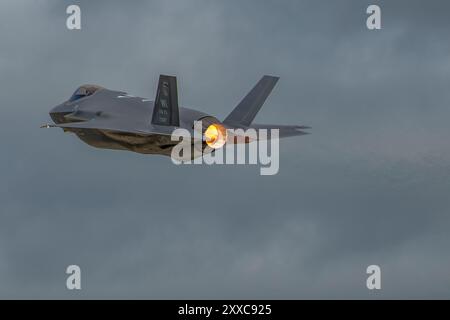 UN U. L'avion F-35A Lightning II de la S Air Force affecté à la 115th Fighter Wing de la Wisconsin Air National Guard vole lors d'un vol d'entraînement Banque D'Images