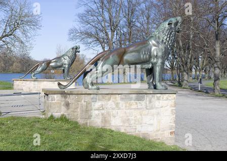 Bastion du Lion au Maschsee, nouvel hôtel de ville en hiver, Hanovre, basse-Saxe, Allemagne, Europe Banque D'Images