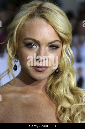 Lindsay Lohan à la première de Los Angeles de Mr. Mrs. Smith qui s'est tenue au Mann's Village Theater à Westwood, États-Unis, le 7 juin 2005 Banque D'Images
