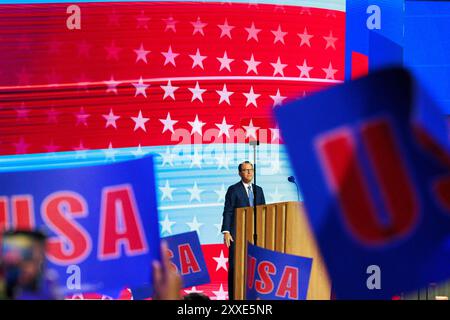 Chicago, États-Unis. 21 août 2024. Josh Shapiro, gouverneur de Pennsylvanie, prend la parole lors de la troisième journée de la Convention nationale démocrate (DNC) au United Center. (Photo de Jeremy Hogan/SOPA images/Sipa USA) crédit : Sipa USA/Alamy Live News Banque D'Images