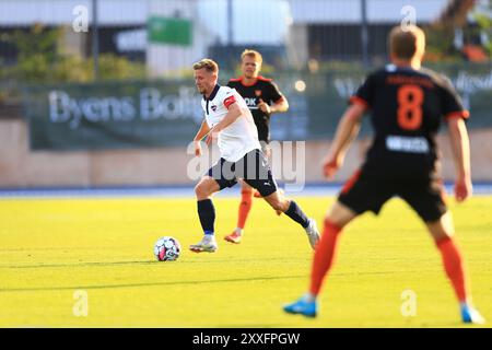 Copenhague, Danemark. 23 août 2024. Mikkel Mouritz (8) du B.93 vu lors du match NordicBet Liga entre B.93 et Hilleroed Fodbold au stade Osterbro de Copenhague. Banque D'Images