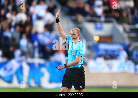 Copenhague, Danemark. 23 août 2024. Arbitre Jonas Bogelund vu lors du match NordicBet Liga entre B.93 et Hilleroed Fodbold au stade Osterbro de Copenhague. Banque D'Images