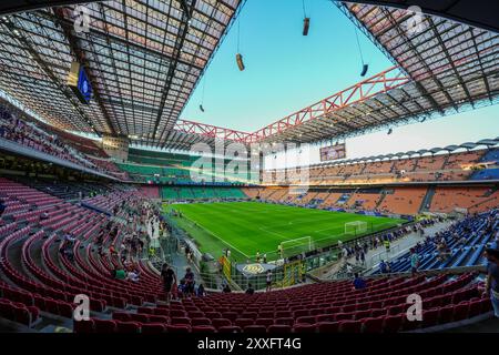 Milan, Italie. 24 août 2024. San Stadium avant le match de football Serie A entre Inter et Lecce au stade San Siro de Milan, Italie du Nord - samedi 24 août 2024. Sport - Soccer . (Photo de Spada/Lapresse) crédit : LaPresse/Alamy Live News Banque D'Images