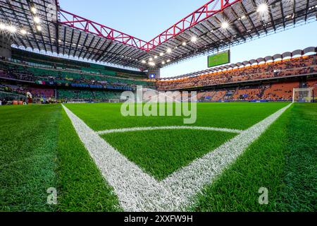 Milan, Italie. 24 août 2024. San Stadium avant le match de football Serie A entre Inter et Lecce au stade San Siro de Milan, Italie du Nord - samedi 24 août 2024. Sport - Soccer . (Photo de Spada/Lapresse) crédit : LaPresse/Alamy Live News Banque D'Images