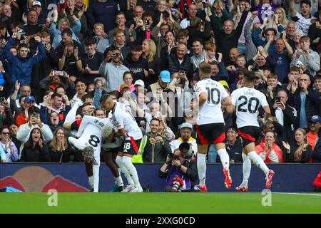 London, UK. 24th Aug, 2024. London, England, August 24th 2024: Fulham players celebrate after a goal scored by Alex Iwobi (17 Fulham) during the Premier League game between Fulham and Leicester City at Craven Cottage in London, England (Alexander Canillas/SPP) Credit: SPP Sport Press Photo. /Alamy Live News Stock Photo