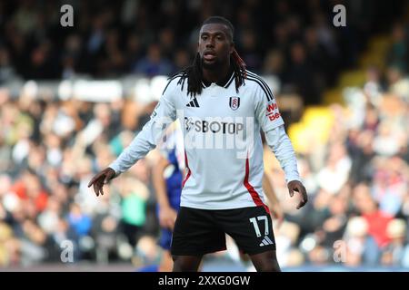 Londres, Royaume-Uni. 24 août 2024. Londres, Angleterre, 24 août 2024 : Alex Iwobi (17 Fulham) lors du match de premier League entre Fulham et Leicester City au Craven Cottage à Londres, Angleterre (Alexander Canillas/SPP) crédit : SPP Sport Press photo. /Alamy Live News Banque D'Images