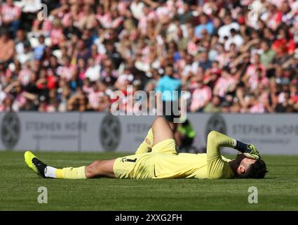 Stadium Of Light, Sunderland on Saturday 24th August 2024. Burnley Goalkeeper James Trafford holds his face whilst awaiting treatment during the Sky Bet Championship match between Sunderland and Burnley at the Stadium Of Light, Sunderland on Saturday 24th August 2024. (Photo: Michael Driver | MI News) Credit: MI News & Sport /Alamy Live News Stock Photo