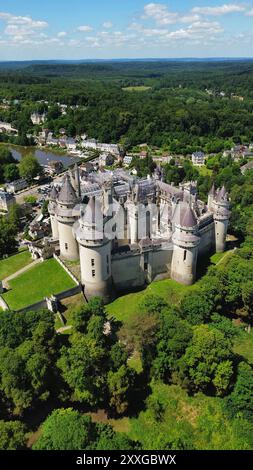 Drone photo Château de Pierrefonds france europe Banque D'Images