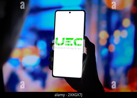 Paraguay. 23 août 2024. Dans cette illustration photo, le logo uranium Energy Corporation (UEC) est affiché sur l'écran d'un smartphone. (Crédit image : © Jaque Silva/SOPA images via ZUMA Press Wire) USAGE ÉDITORIAL SEULEMENT! Non destiné à UN USAGE commercial ! Banque D'Images