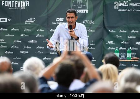 Marina Di Pietrasanta, Italie. 24 août 2024. Général de l'armée Roberto Vannacci membre du Parlement européen et auteur du livre "courage gagne" dans un débat à la Versiliana. (Photo de Stefano dalle Luche/Pacific Press) crédit : Pacific Press Media production Corp./Alamy Live News Banque D'Images