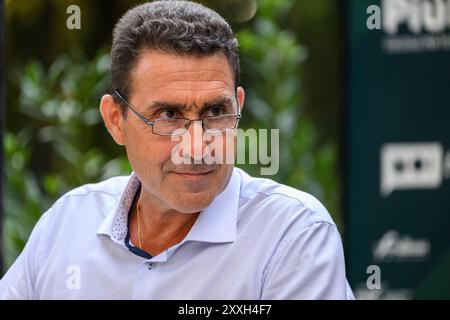 Marina Di Pietrasanta, Italie. 24 août 2024. Général de l'armée Roberto Vannacci membre du Parlement européen et auteur du livre "courage gagne" dans un débat à la Versiliana. (Photo de Stefano dalle Luche/Pacific Press) crédit : Pacific Press Media production Corp./Alamy Live News Banque D'Images