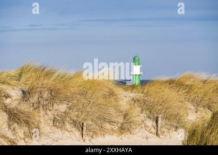 Dune à Warnemuende sur la côte de la mer Baltique Banque D'Images