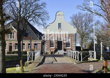 Broek à Waterland, pays-Bas. Février 2023. Les façades en bois et les vieilles maisons de Broek à Waterland, Hollande Banque D'Images