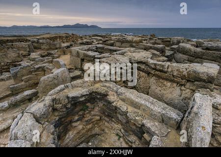 Nécropole de son Real, conjunto de construcciones funerarias, termino municipal de Santa Margalida, Majorque, Îles baléares, espagne Banque D'Images