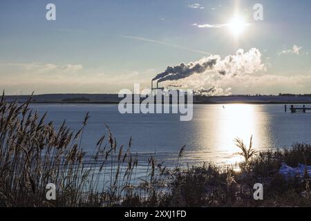 Vue sur une zone industrielle à Wismar Banque D'Images