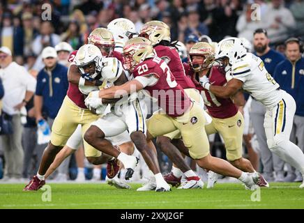 Dublin, Irlande. 24 août 2024. Christian Leary est abordé Credit : Don Soules/Alamy Live News Banque D'Images