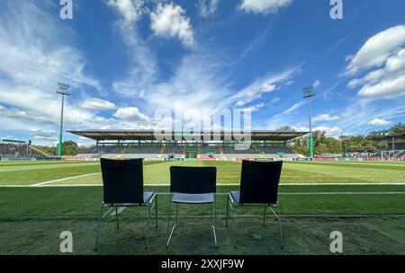 Anguilles, Deutschland. 17 août 2024. firo : 17.08.2024, football, football, DFB-Pokal, Cup, saison 2024/2025, 1er tour, VFR Aalen 1921 - FC Schalke 04 vue d'ensemble Stadium Aalen, Centus Arena crédit : dpa/Alamy Live News Banque D'Images