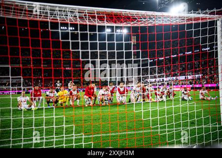 COLOGNE, ALLEMAGNE - 24 AOÛT 2024 : le match de football de 2.Bundesliga 1. FC Koeln vs Eintracht Braunschweig au Rhein Energie Stadion Banque D'Images