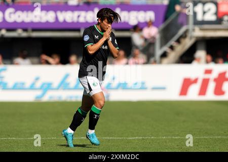 Rotterdam, pays-Bas. 25 août 2024. ROTTERDAM, PAYS-BAS - AOÛT 25 : Ayase Ueda de Feyenoord entre en jeu lors du match Néerlandais Eredivisie entre le Sparta Rotterdam et Feyenoord au Sparta-stadion Het Kasteel le 25 août 2024 à Rotterdam, pays-Bas. (Photo de Hans van der Valk/Orange Pictures) crédit : dpa/Alamy Live News Banque D'Images