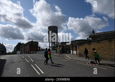 LONDRES, ROYAUME-UNI. 19 août 2024. Notting Hill Carnival 2024 - défilé de la journée des enfants, Londres, Royaume-Uni. ( Credit : Voir Li/Picture Capital/Alamy Live News Banque D'Images