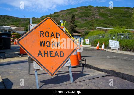 Les mouvements de terres causent des problèmes dans le quartier riche de Rancho Palos Verdes, en Californie. Banque D'Images