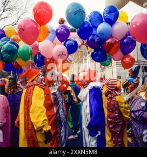 New York, le 28 novembre 1991, Macy's Thanksgiving Day Parade, clowns, ballons, New York City, NYC, NY, État de New York, États-Unis, Banque D'Images