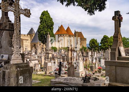 Friedhof der mittelalterliche Festung Cité de Carcassonne, Frankreich, Europa | la forteresse médiévale Cité de Carcassonne cimetière, France, Europe Banque D'Images