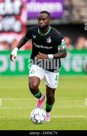 Rotterdam, Nederland. 25 août 2024. ROTTERDAM, 25-08-2024, Sparta Stadium het Kasteel, football, Néerlandais eredivisie football, saison 2024/2025, Sparta Rotterdam - Feyenoord, Feyenoord Defender Lutsharel Geertruida crédit : Pro Shots/Alamy Live News Banque D'Images