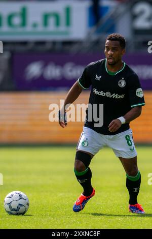 Rotterdam, Nederland. 25 août 2024. ROTTERDAM, 25-08-2024, Sparta Stadium het Kasteel, football, Néerlandais eredivisie football, saison 2024/2025, Sparta Rotterdam - Feyenoord, Feyenoord joueur Quinten Timber crédit : Pro Shots/Alamy Live News Banque D'Images